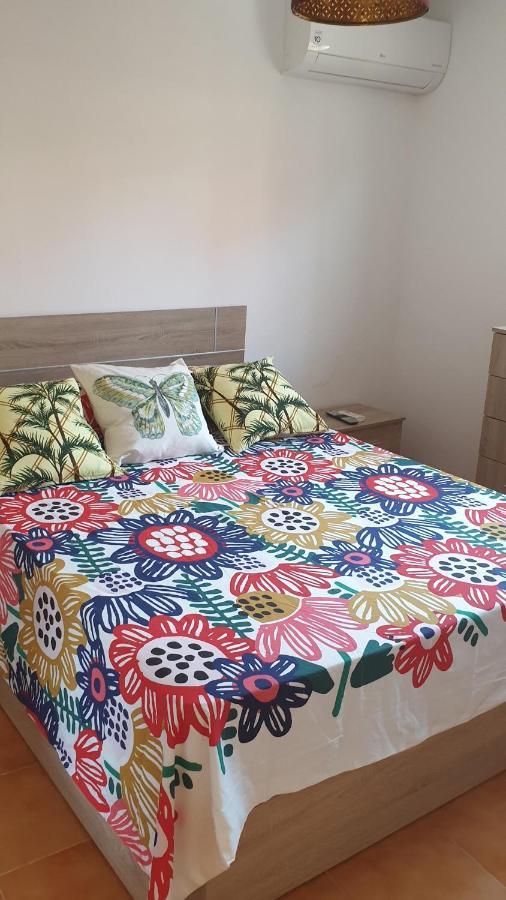 Apartamento Helena Rota Bagian luar foto