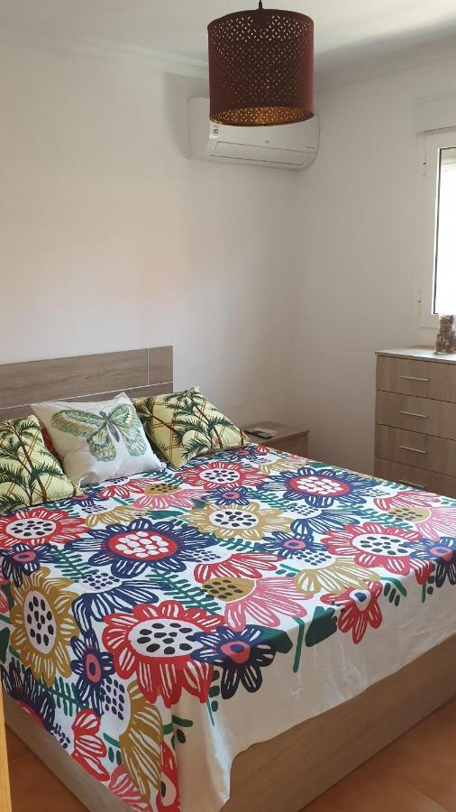 Apartamento Helena Rota Bagian luar foto